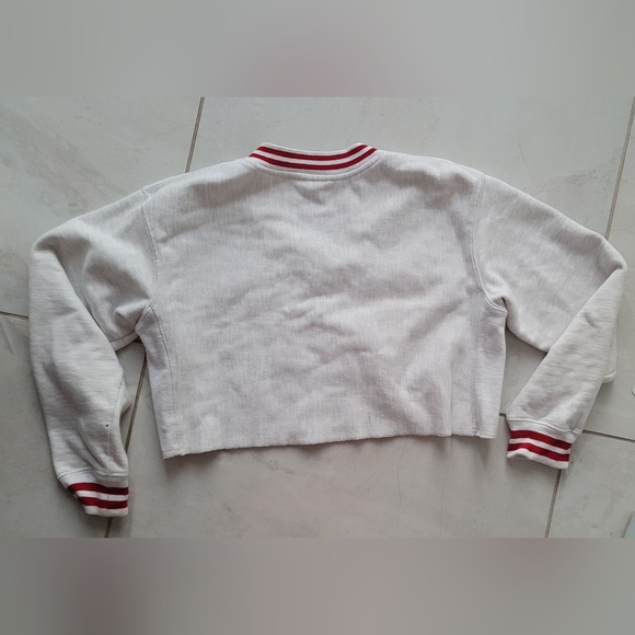 Cute Champion long Sleeves Crop! - Picture 3 of 4